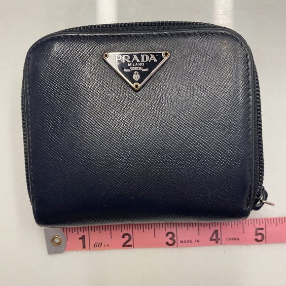 Prada Saffiano Leather zip around wallet with Silver detailing - Picture 1 of 5